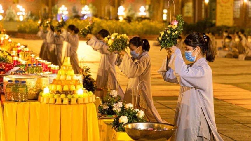Mẫu văn khấn trong lễ cúng các bác