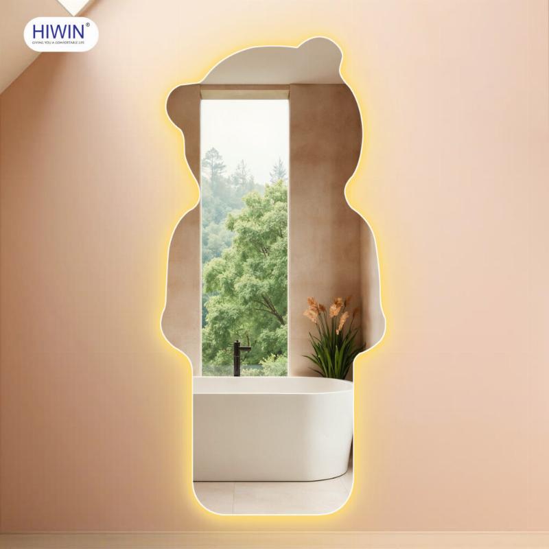 Gương toàn thân phong cách hiện đại giúp không gian Bình Dương thêm sang trọng