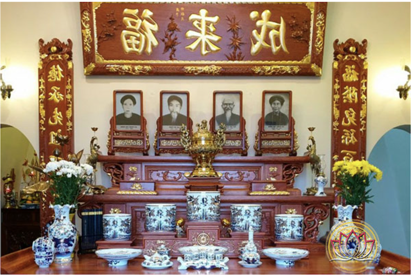 Hướng dẫn sắp xếp vật phẩm trên bàn thờ gia tiên, đảm bảo đúng vị trí và phong thủy
