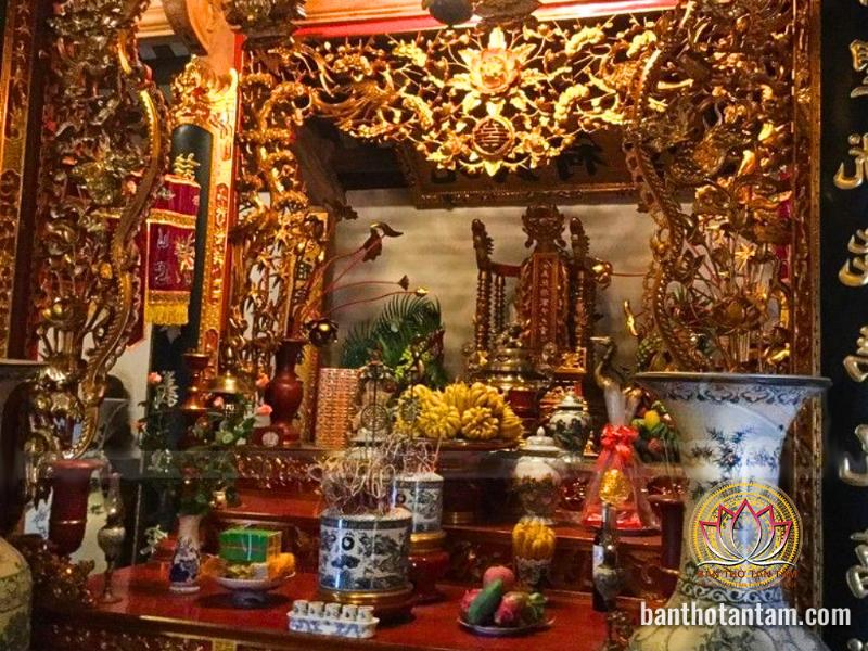Không gian thờ cúng tâm linh của bà tổ cô trong nhà hiện đại
