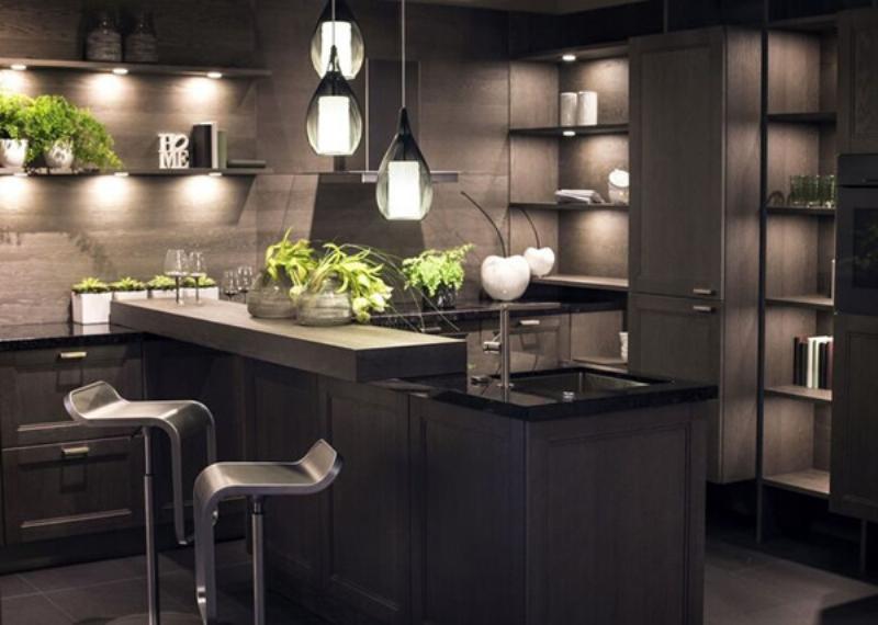 Mẫu quầy bar mini đẹp hiện đại, phục vụ như một không gian giải trí đa năng, nơi bạn bè và gia đình có thể quây quần.