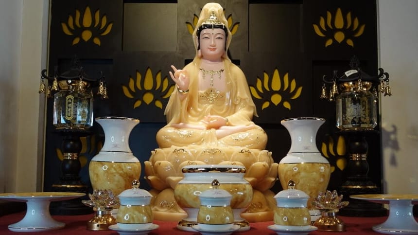 Cầu Quan Thế Âm Bồ Tát phù hộ gia đạo bình an