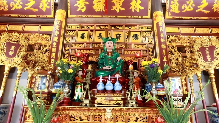 Lưu ý quan trọng khi đi lễ đọc văn khấn đền Phủ