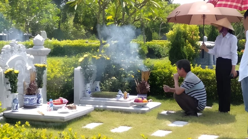 Lưu ý quan trọng khi thắp hương ngoài mộ