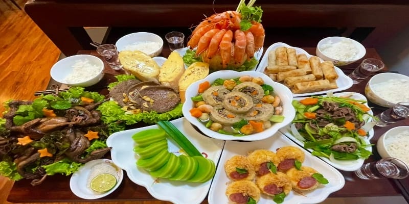 Mâm lễ cúng gia tiên