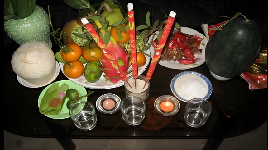 Mâm lễ cúng giao thừa đơn giản, trang nghiêm