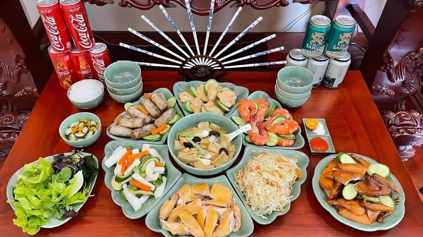 Mâm lễ vật cúng giỗ mẹ đầy đủ