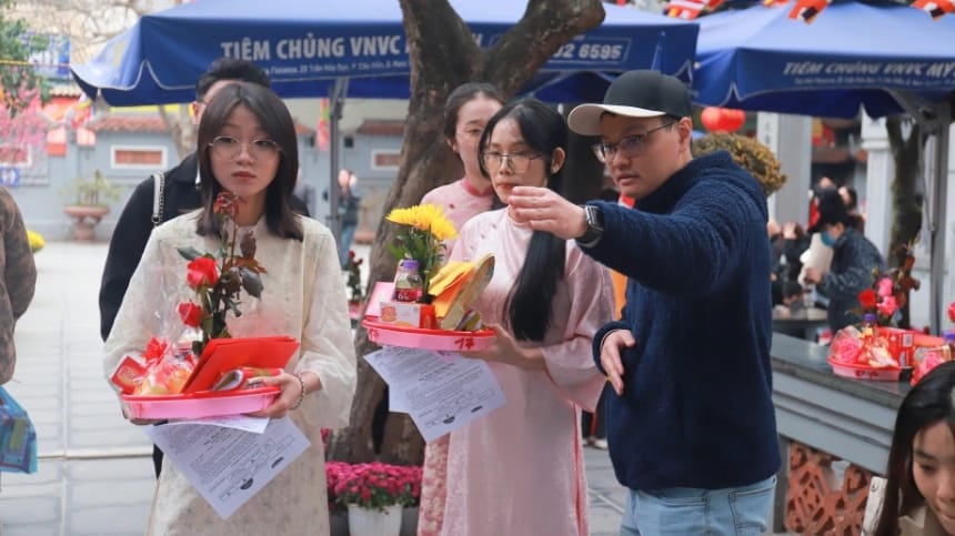 Những lưu ý khi đi chùa Hà lần đầu