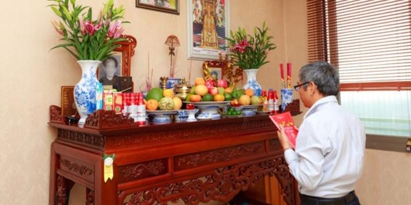Văn khấn rằm tháng 8 cho gia tiên