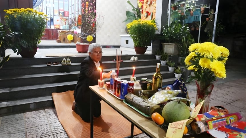 Bài văn khấn nôm giao thừa ngoài trời