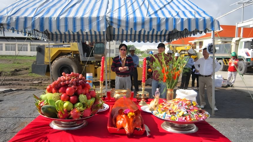 Bài văn khấn thổ công ngày rằm đúng lễ nghi