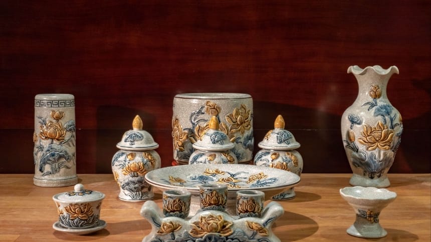 Đồ thờ và vật phẩm cho bát hương