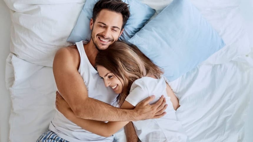 Khám phá ý nghĩa giấc mơ thấy quan hệ với chồng