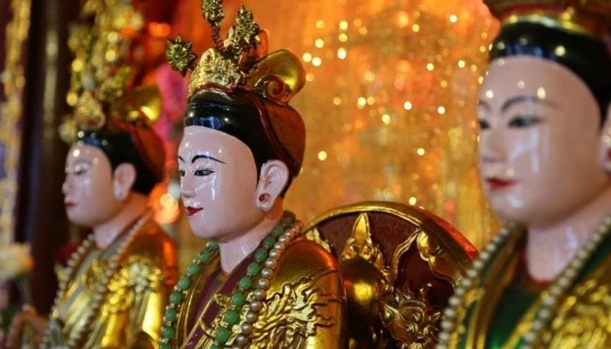 Khấn khi dâng lễ ban Tam Tòa Thánh Mẫu