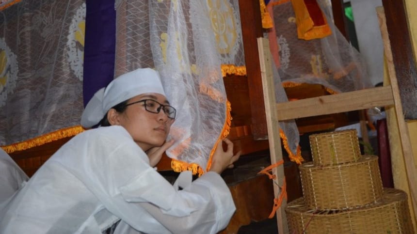 Mơ thấy mẹ mất nhưng bạn bình tĩnh sau khi khóc