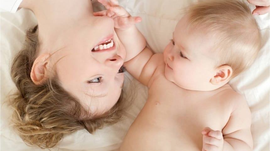 Mơ thấy mình sinh con khi chưa chồng đánh số gì?