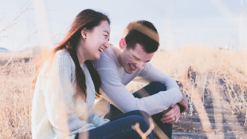 Mơ thấy người cũ có người mới nhưng nói chuyện với bạn