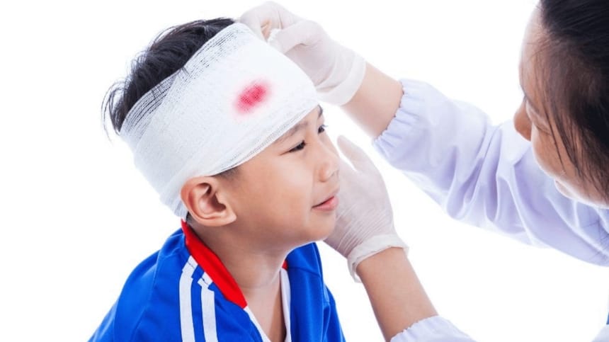 Mơ thấy người thân chảy máu đầu