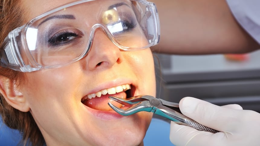 Nằm mơ nhổ răng nên đặt cược số nào?