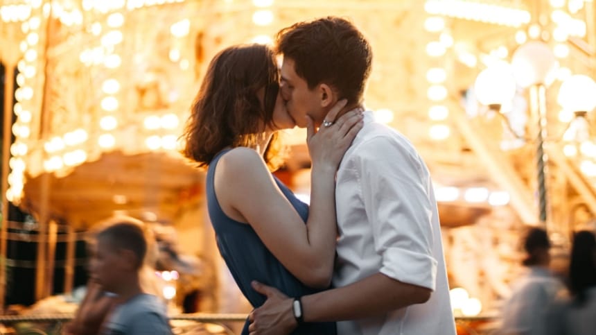 Nên chọn số gì nếu mơ thấy hôn người yêu cũ