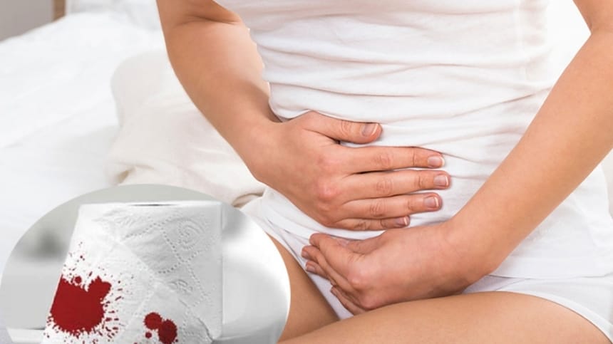 Ngủ mê thấy vùng kín chảy máu và đau bụng