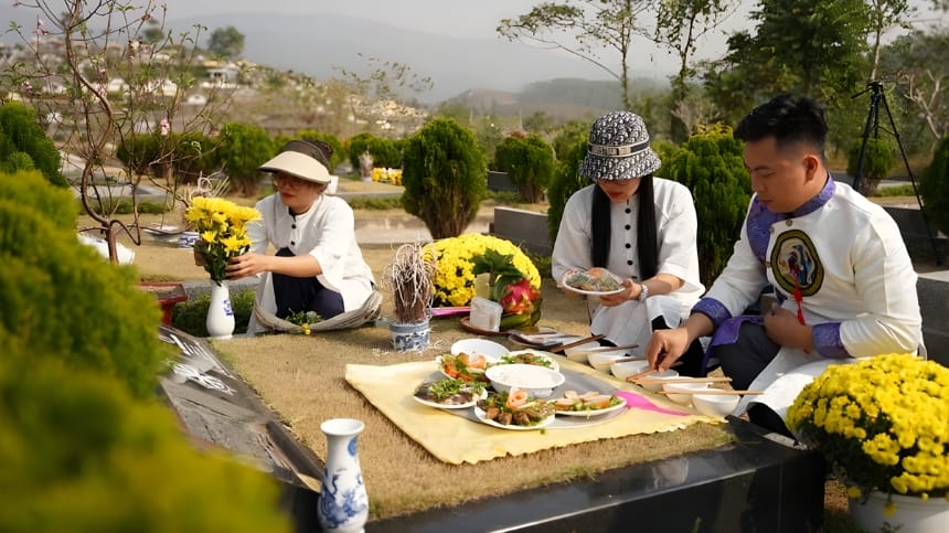 Ngủ mơ thấy mộ người thân chưa mất