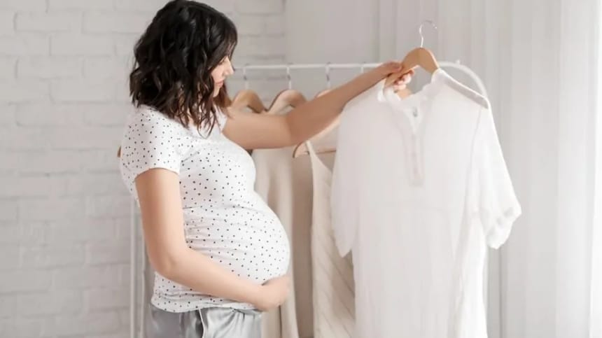 Phải làm gì khi mơ thấy người thân có bầu