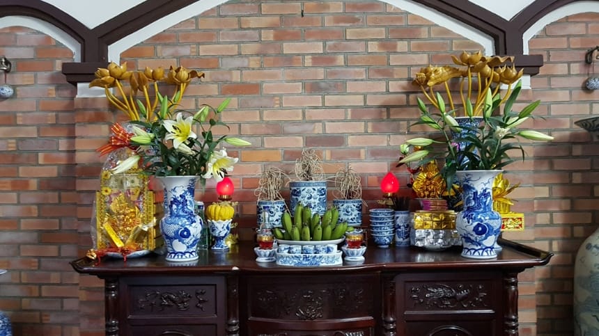 Văn khấn mùng 1 hàng tháng thổ công – thần linh