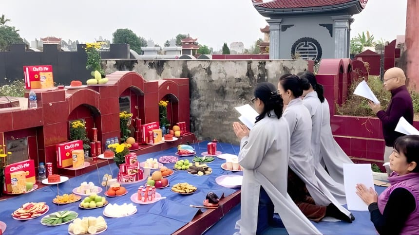 Văn khấn ngày giỗ thường ngoài mộ