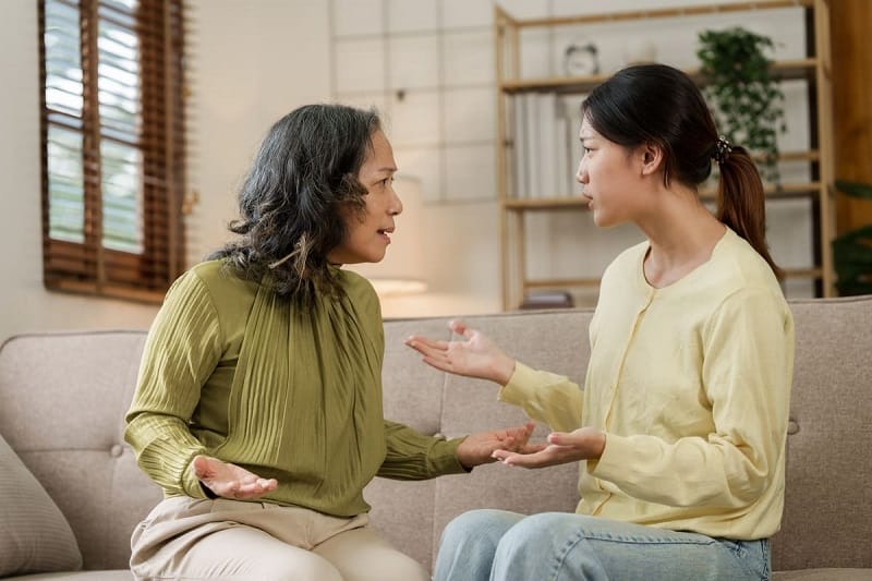 Mẹ chồng hiện về cười nói là điềm báo đại cát, gia đạo bình an