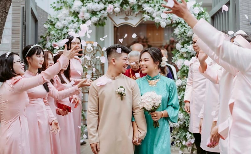 Mơ thấy người yêu cũ lấy chồng phản ánh sự trân trọng những kỷ niệm đẹp đã qua