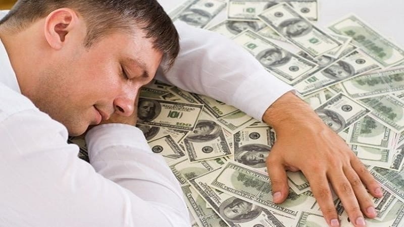 Mơ thấy tiền giả nên chốt số nào