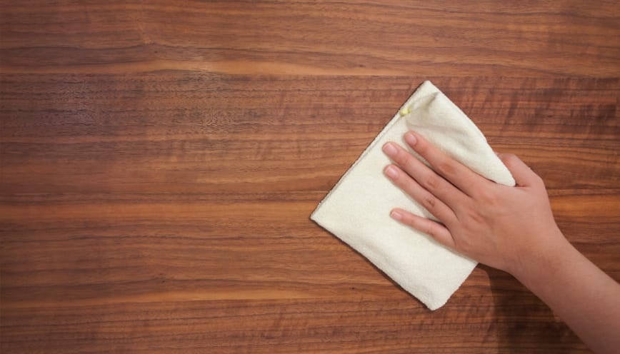 Cách vệ sinh rèm trúc bằng khăn ẩm