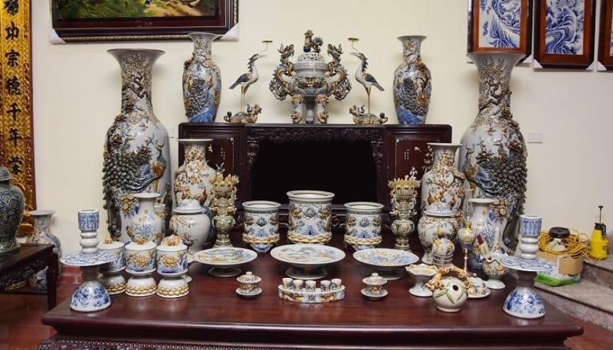 Trang trí bàn thờ gia tiên mẫu 1